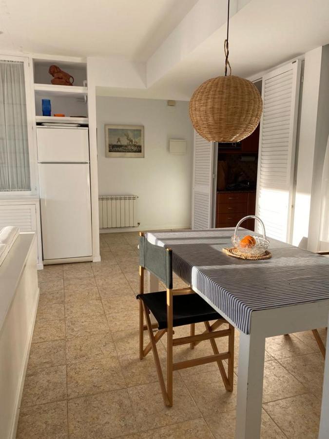 Ferienwohnung Port De'N Perris L' Escala Exterior foto